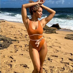 Fabletics Lace-Up Racerback Swimsuit‎ Sequoia Pink Tint M NWT and in packaging